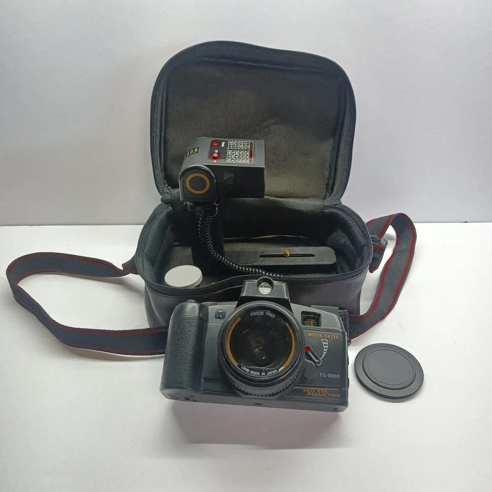 Canon Motor Drive TC-5000‎ 35mm Film Red Eye Reduction With Floodlight Untested